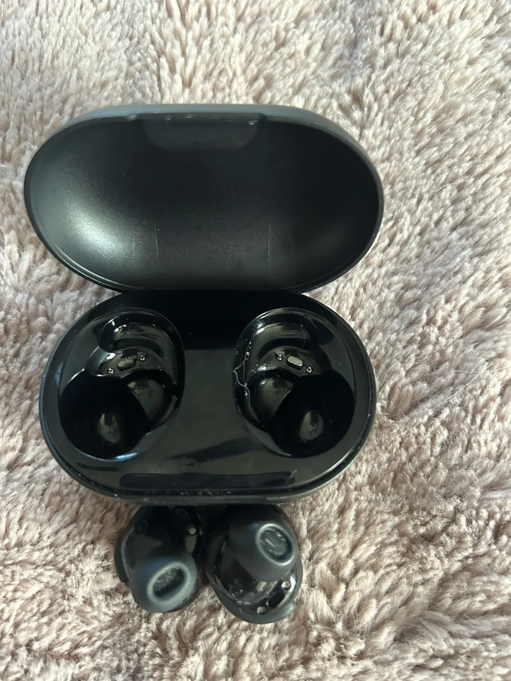 Bose QuietComfort Wireless Noise Cancelling Bluetooth Earbuds - Black